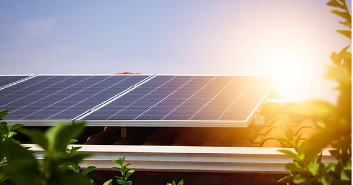 Solar energy rooftop panels for businesses by Superior Solar